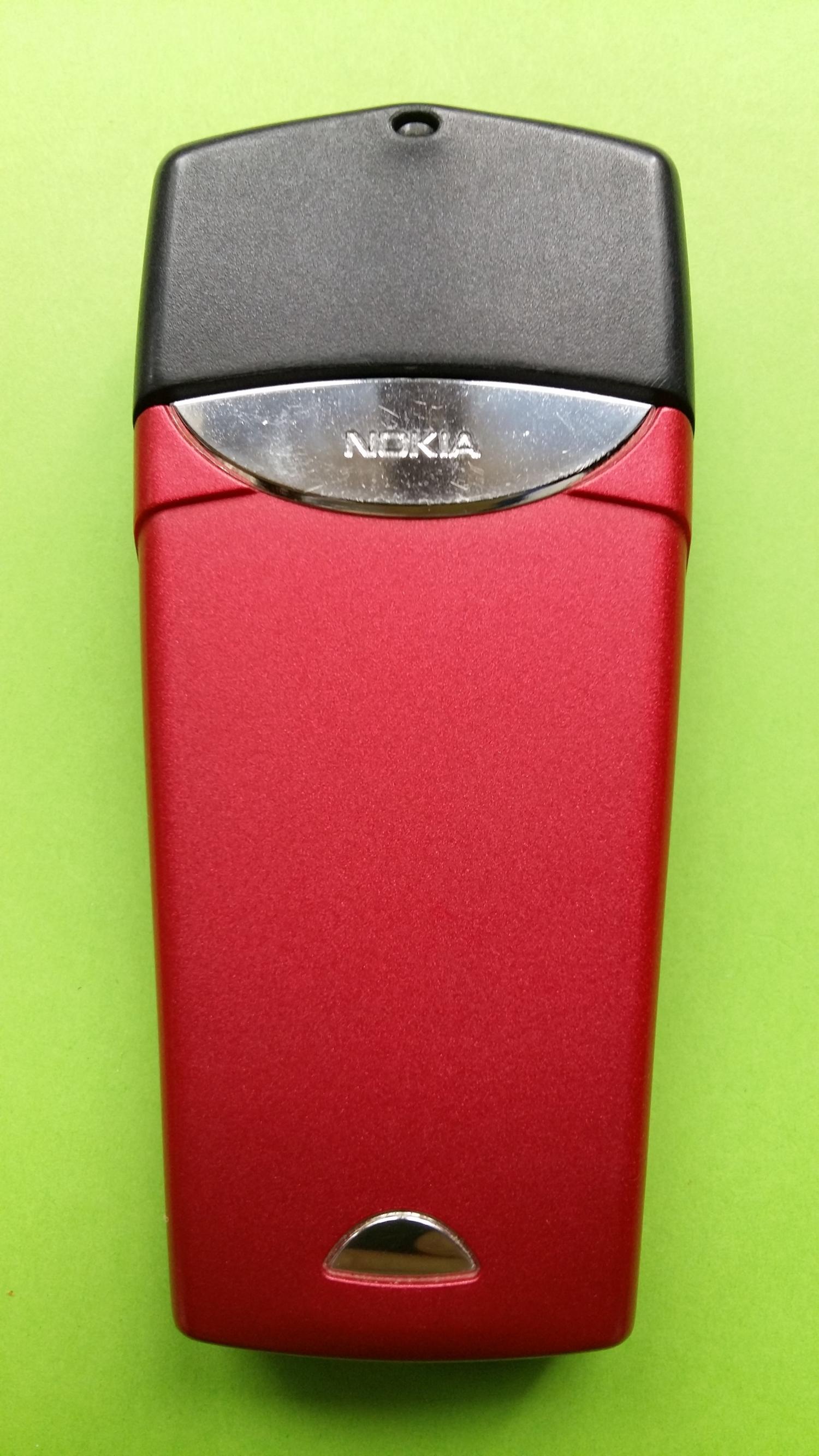 image-7324772-Nokia 8310 (2)2.jpg